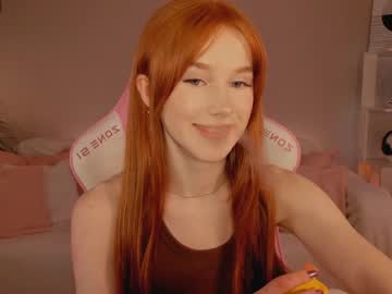 girl
        leahsthetics cam image #2556339