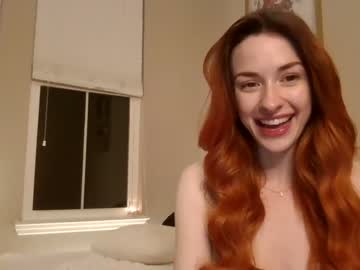 girl
        milkywhiiite cam image #900401