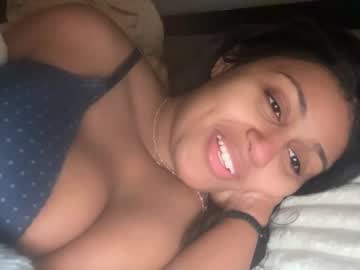 girl
        blackgurlkitty cam image #449763