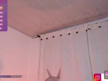 girl
        venus_tay1 cam image #3011574