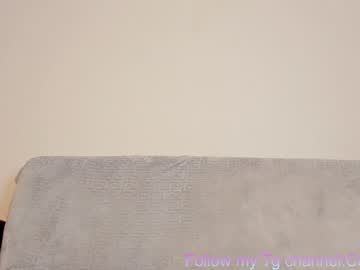 girl
        cutealexandre cam image #2727501