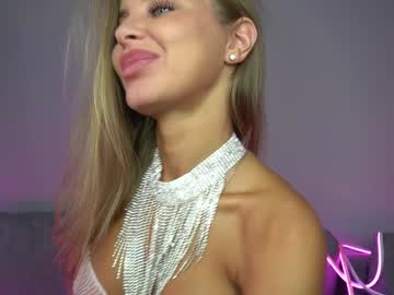 girl
        im_aleksa cam image #2944993