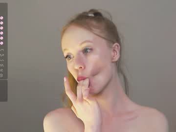 girl
        cute_shine cam image #2452206