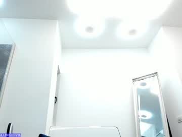 girl
        hotfallingdevil cam image #2528530