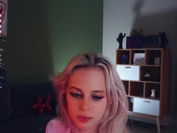girl
        audreycarvin cam image #3301562