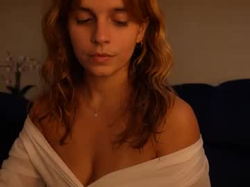 girl
        lilbeccaxo cam image #2892579
