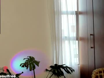 girl
        grettabenett_ cam image #2909334
