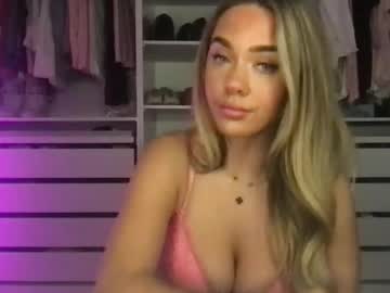 girl Webcam Girls Sex Thressome And Foursome with greyskyex