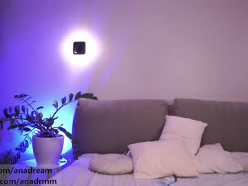 girl
        dreamana cam image #63715