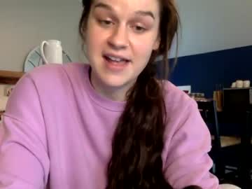 girl
        basicbrunette cam image #1486691