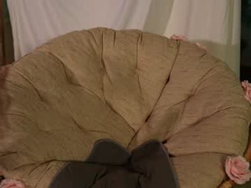 girl
        kittycaitlin cam image #2819166