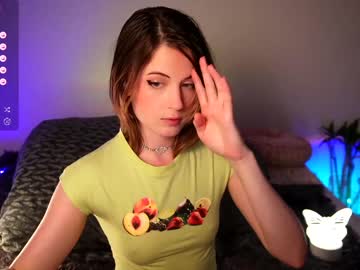 girl
        akira_mori cam image #2817454