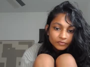 girl
        xzaramx cam image #2730982