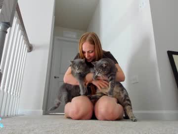 girl
        daphnemadison cam image #501775