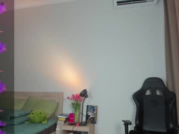 girl
        amilia4u cam image #3160327
