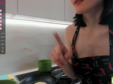girl
        megancooks cam image #873279
