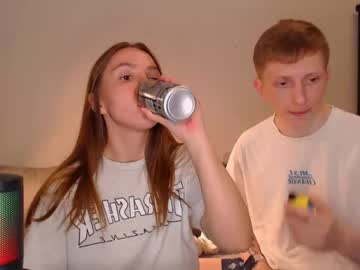 couple
        julsweet cam image #2952533