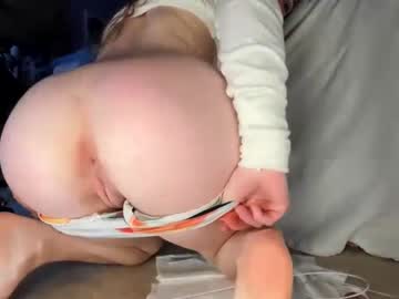 girl
        littleprincesspeaches cam image #2142253
