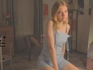 girl
        ch3rryt0ffee cam image #4513130