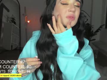 girl
        lonelly_lolly98 cam image #1920469