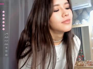 girl
        zarascarlett cam image #2152053
