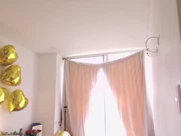 girl
        kendalltyler cam image #4244578