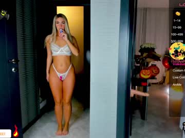 girl
        blush_mikki cam image #1807827