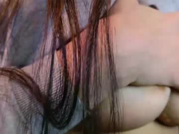 girl
        annatigarr cam image #2211477