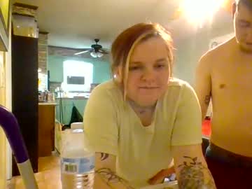 couple
        mysterygal0901 cam image #4304372