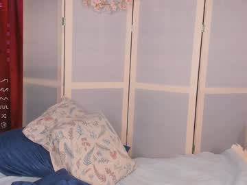 girl
        flirtykitty_ cam image #3429732