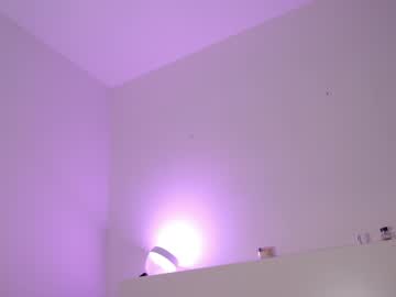 girl
        hunytea cam image #4199580