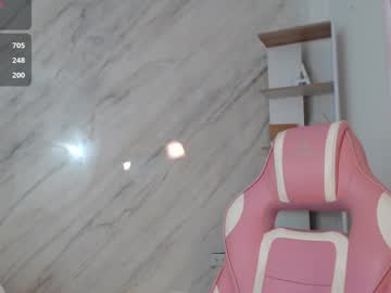 girl
        allisonpalmer cam image #4287027