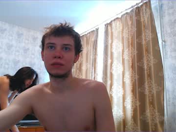 couple
        superlemonhaze01 cam image #725011