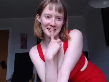 girl
        dominiquemystique cam image #3023683