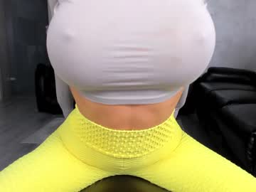 girl
        ingridblondy94 cam image #2016945