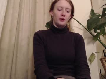 girl
        dominiquemystique cam image #1779755