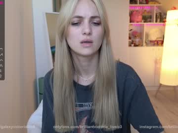 girl
        brilliantvictoria cam image #3735752