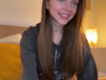 girl
        natalie_x cam image #4172423
