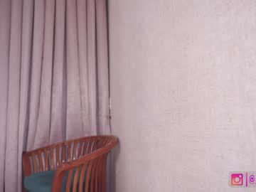girl
        _lasuescun cam image #2369133