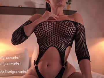 girl
        emiilycampbell cam image #3269252