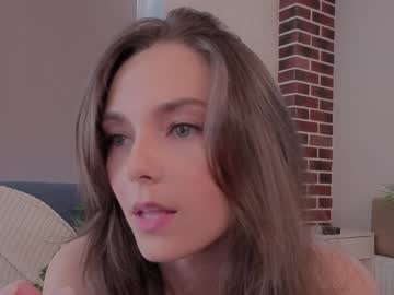 girl
        meghanbullins cam image #4665380