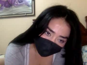girl
        _natycutei19 cam image #4068379