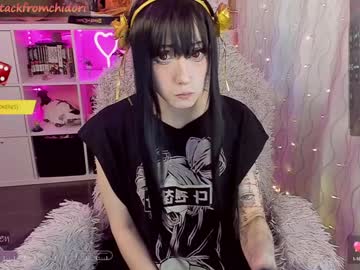 girl
        yourcutewaifu cam image #2903364