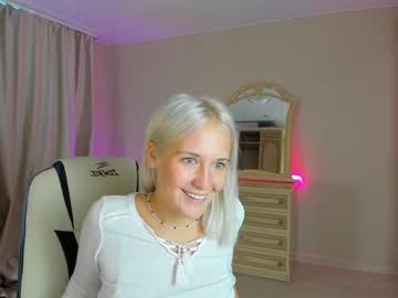 girl
        angel___s cam image #1490347