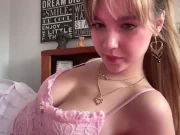 girl
        kittengirlxo cam image #3887581