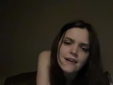 girl
        elisweets cam image #3092897