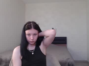 girl Webcam Girls Sex Thressome And Foursome with alexa_little