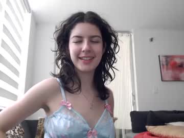 girl
        frenchava cam image #1003644