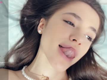 girl
        thirst_to_love cam image #3190754
