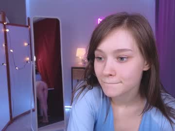 girl
        bless_sheila cam image #777545